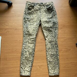 Good American Black and Cream Skinny Jeans Leopard Print